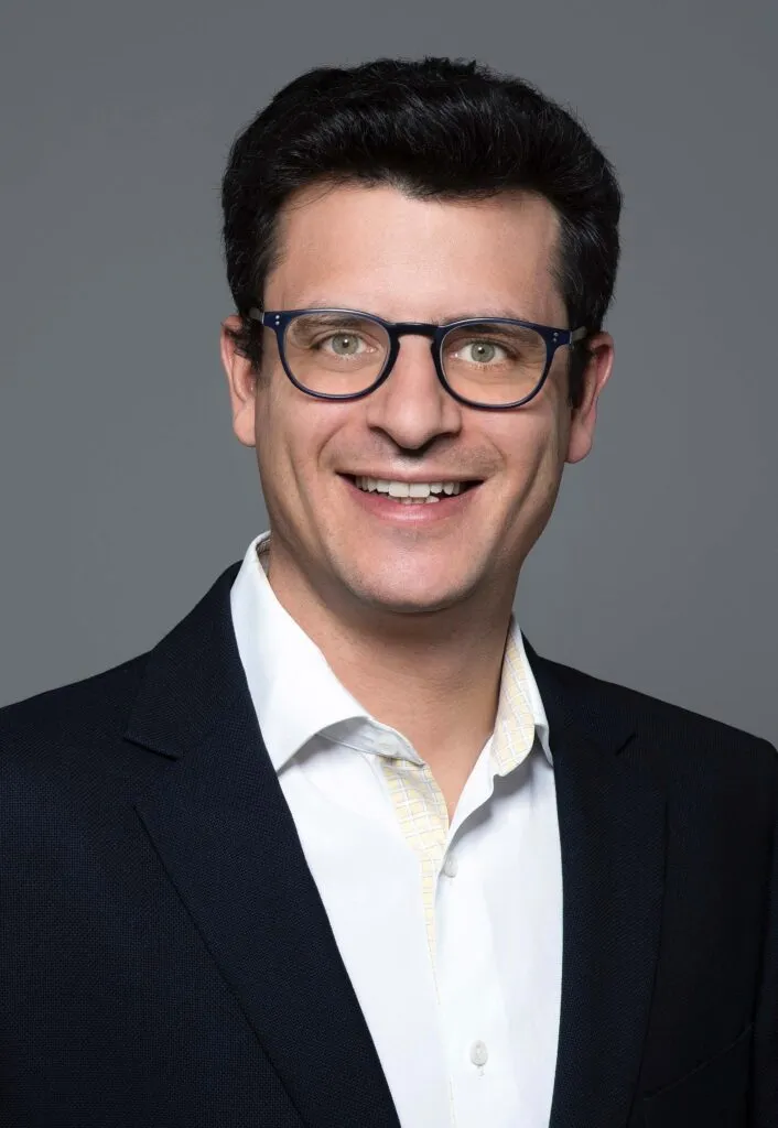 pew256 logo - Resilient Bridge icon for institutional blockchain infrastructure.